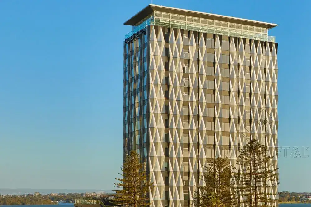 The hotel exterior wall is made of 3D aluminum panels.